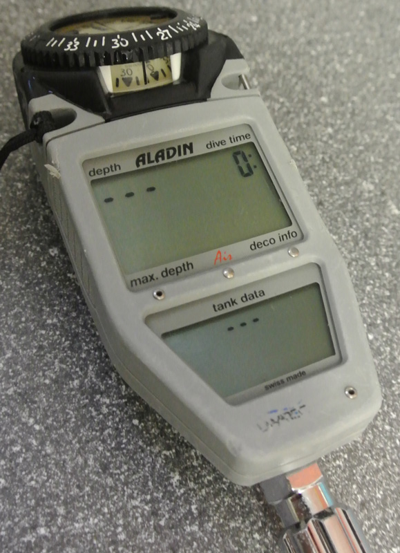 Batteriewechsel Uwatec Aladin Pro Air Tauchcomputer