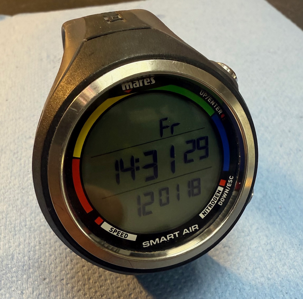 Batteriewechsel Mares Smart Tauchcomputer